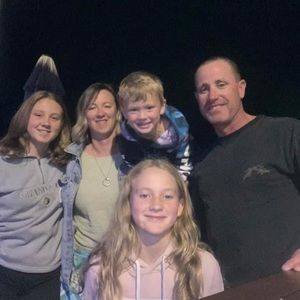 Meet your Posher, Monique